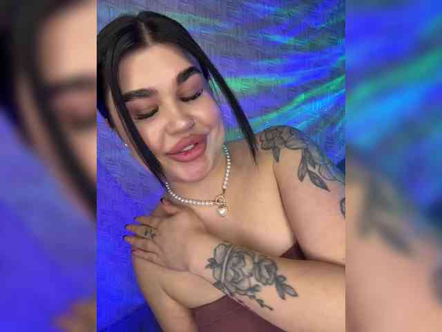 suchka-black- webcam