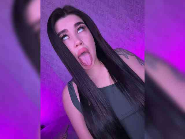 suchka-black- webcam