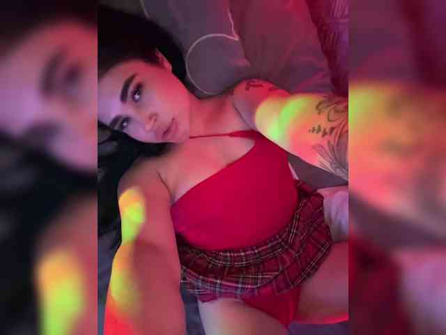 suchka-black- webcam