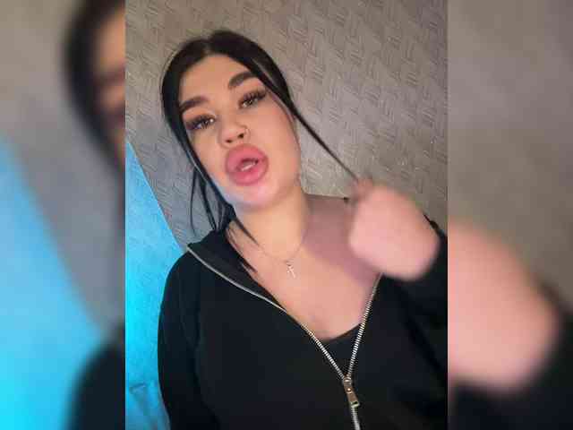 suchka-black- webcam