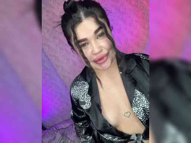 suchka-black- webcam