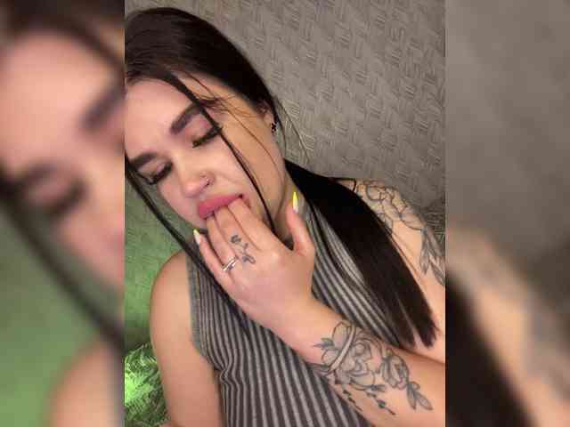 suchka-black- webcam