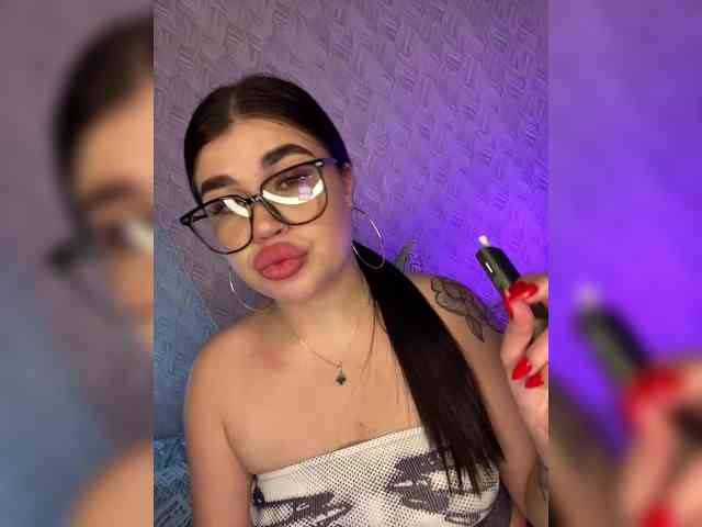 suchka-black- webcam