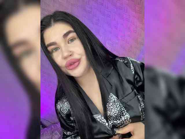 suchka-black- webcam