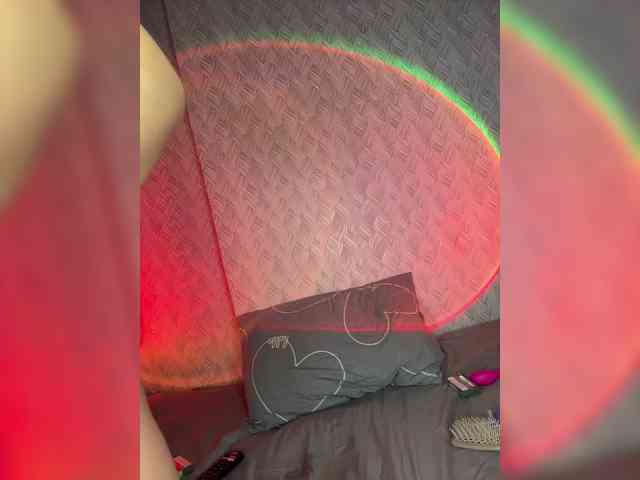 suchka-black- webcam