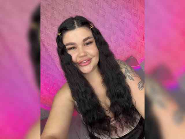 suchka-black- webcam