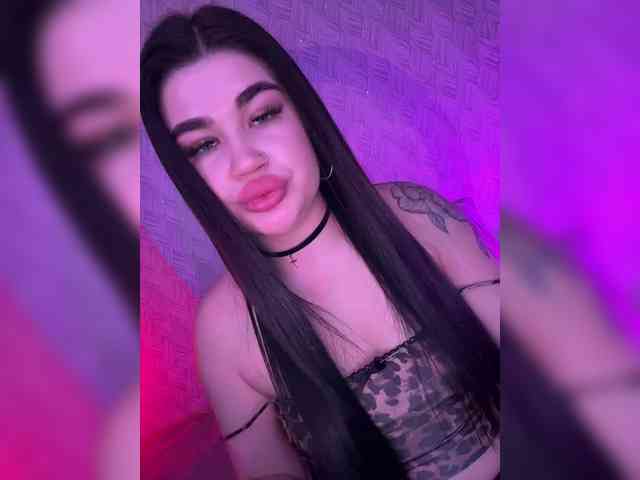 suchka-black- webcam