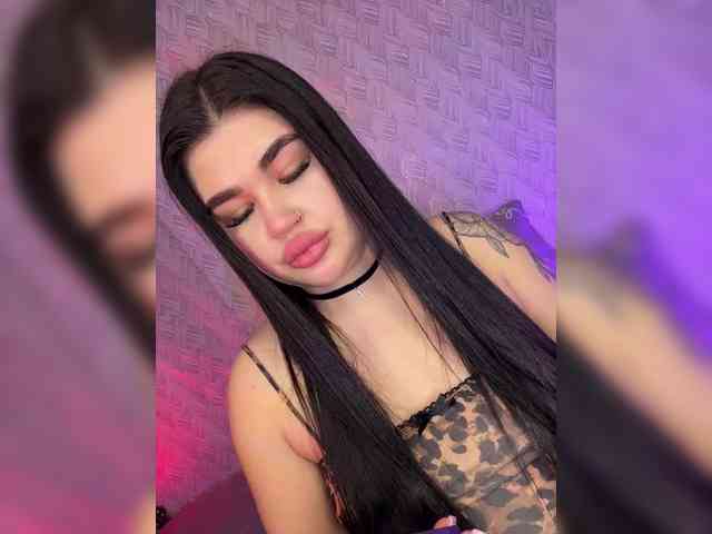 suchka-black- webcam