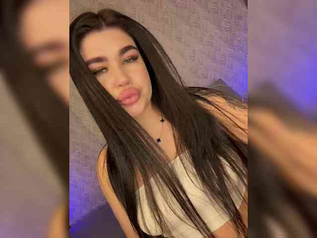 suchka-black- webcam