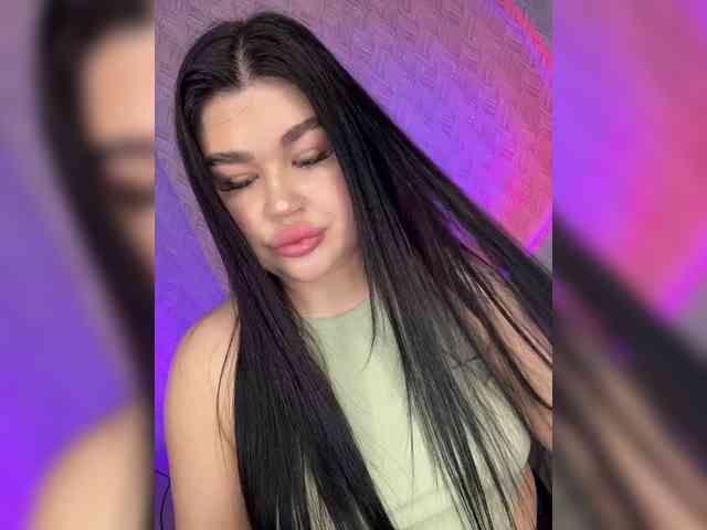 suchka-black- webcam