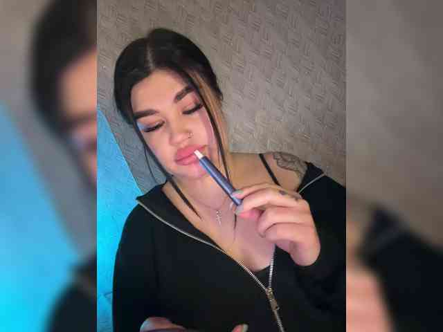 suchka-black- webcam