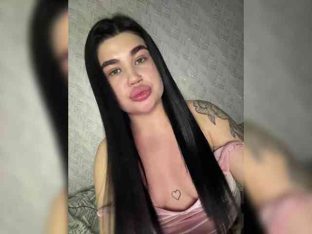 suchka-black- webcam