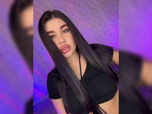 suchka-black- webcam