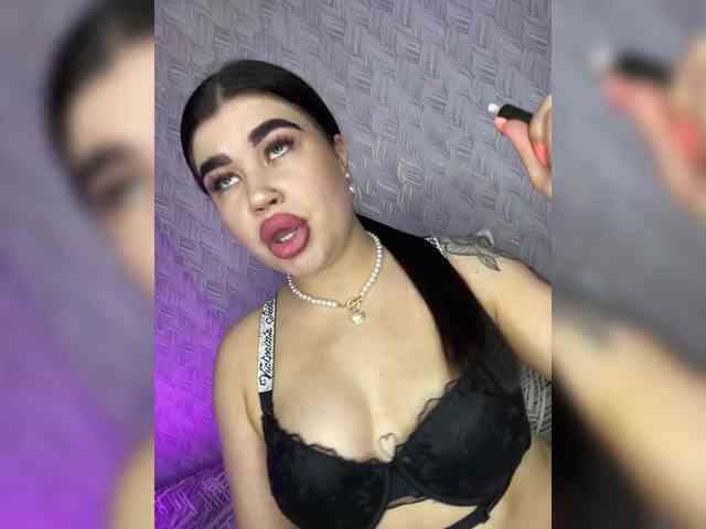 suchka-black- webcam
