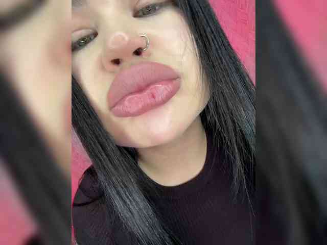 suchka-black- webcam