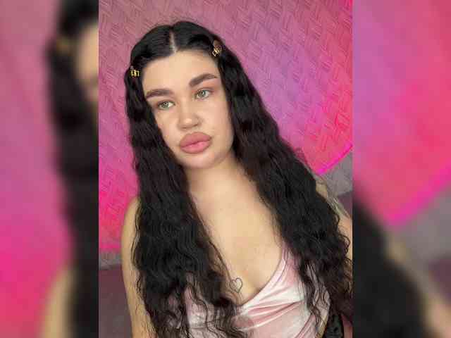 suchka-black- webcam