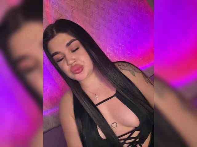 suchka-black- webcam