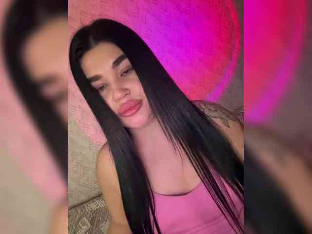 suchka-black- webcam