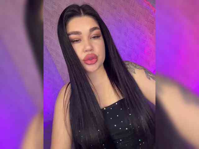 suchka-black- webcam