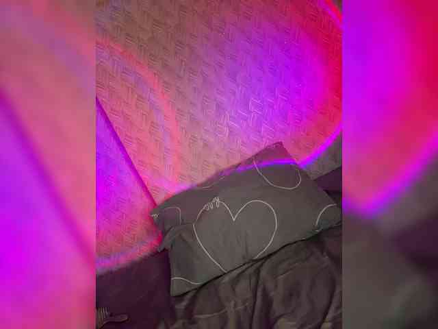 suchka-black- webcam