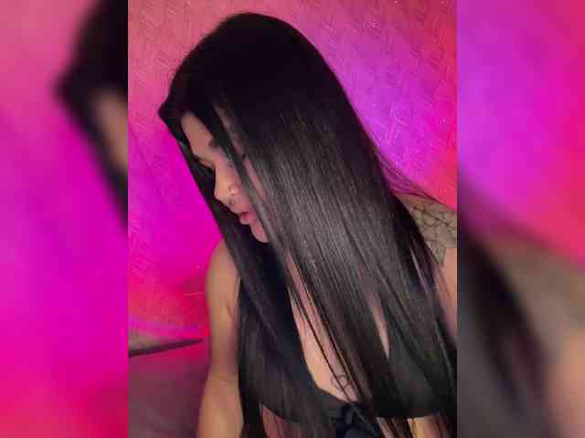 suchka-black- webcam