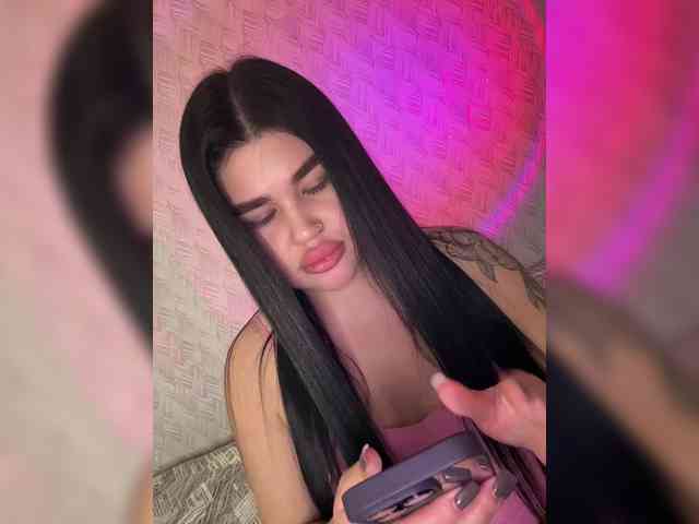 suchka-black- webcam