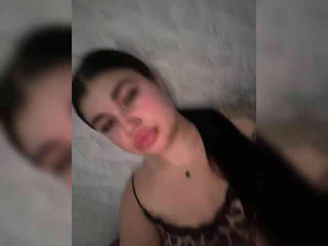 suchka-black- webcam