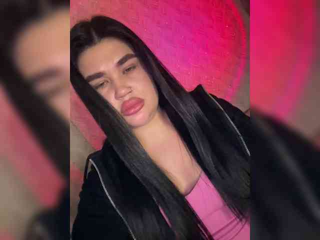 suchka-black- webcam