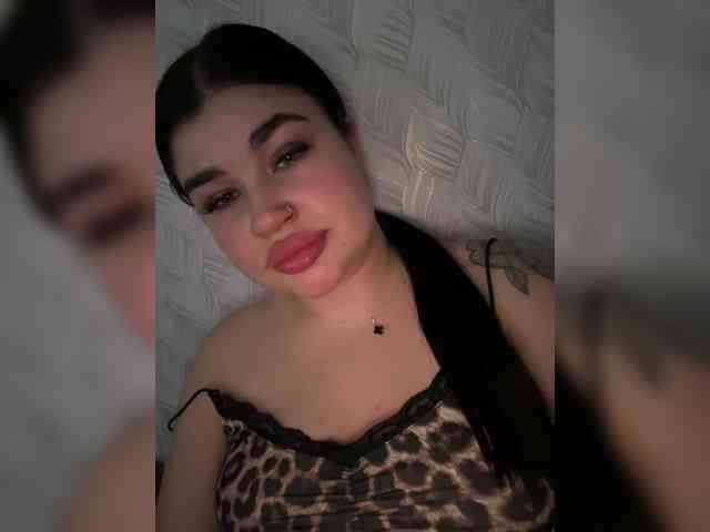 suchka-black- webcam