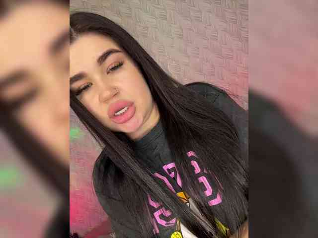 suchka-black- webcam