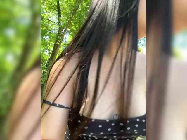suchka-black- webcam