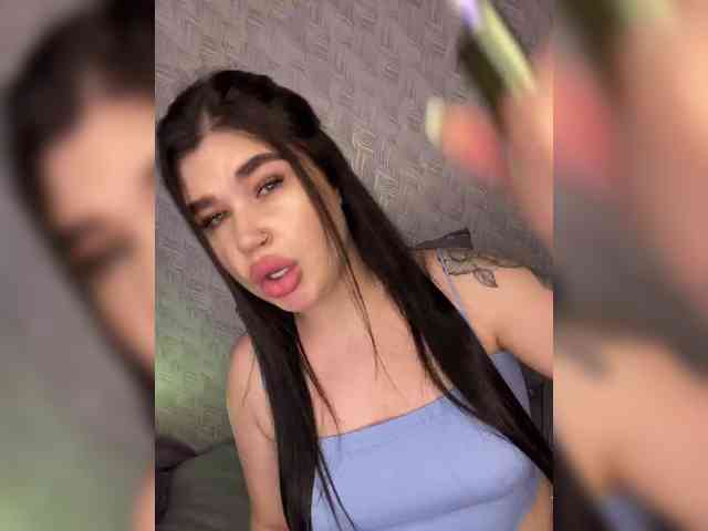 suchka-black- webcam