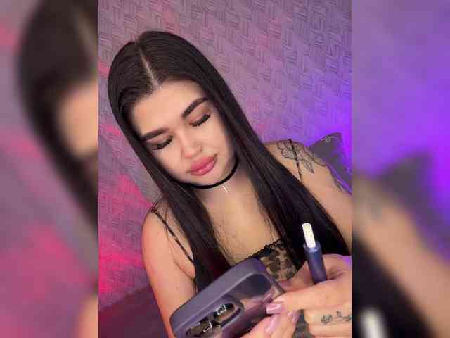 suchka-black- webcam