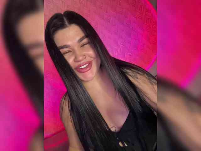 suchka-black- webcam