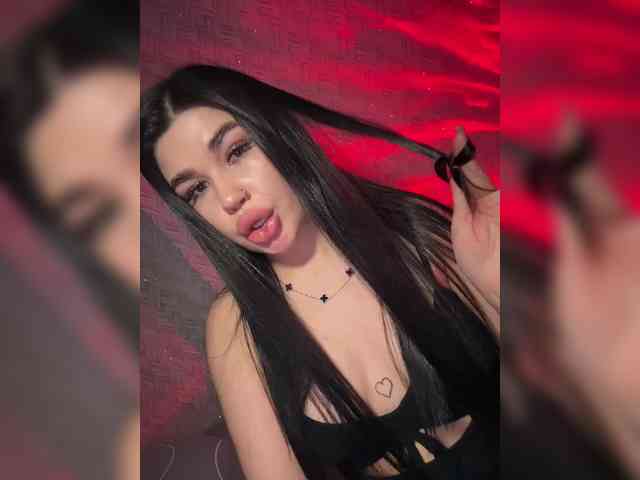 suchka-black- webcam