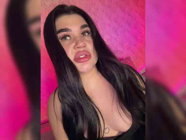 suchka-black- webcam