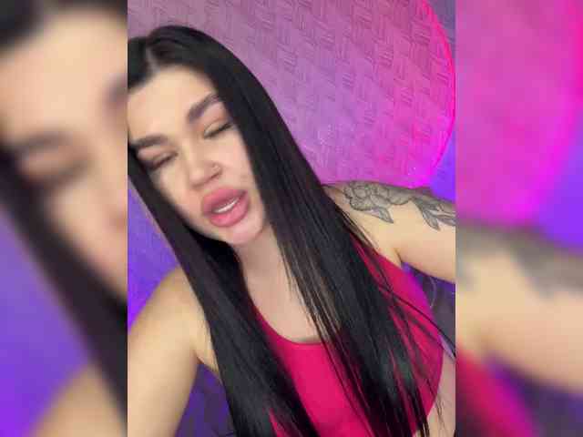 suchka-black- webcam