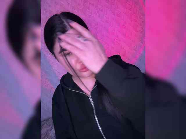 suchka-black- webcam