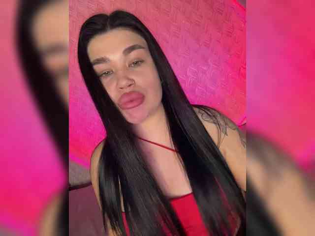 suchka-black- webcam