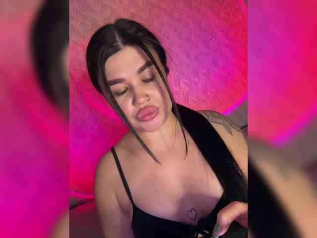 suchka-black- webcam