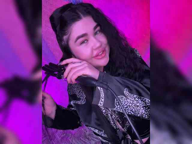 suchka-black- webcam