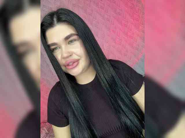 suchka-black- webcam