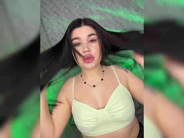 suchka-black- webcam