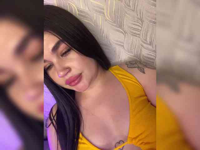 suchka-black- webcam