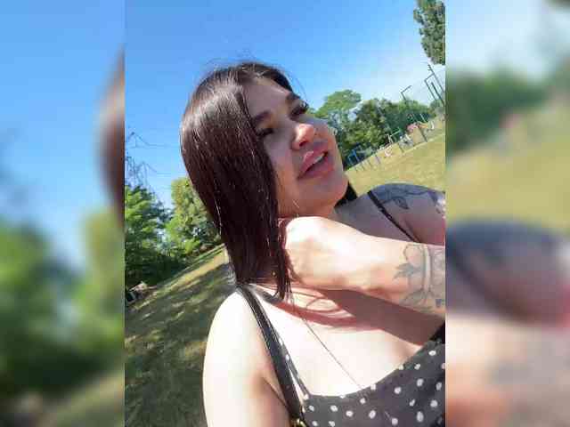 suchka-black- webcam