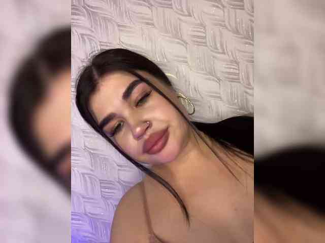 suchka-black- webcam
