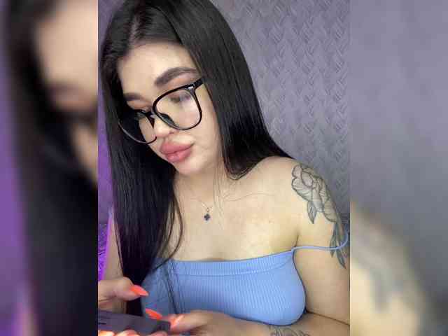 suchka-black- webcam