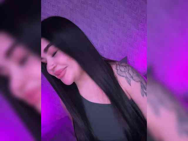 suchka-black- webcam