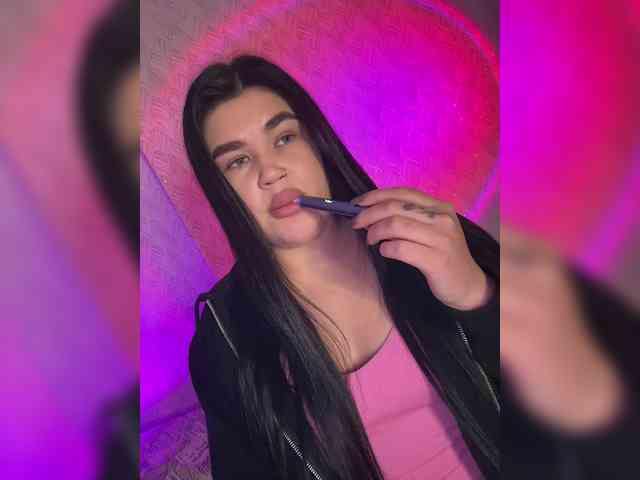 suchka-black- webcam