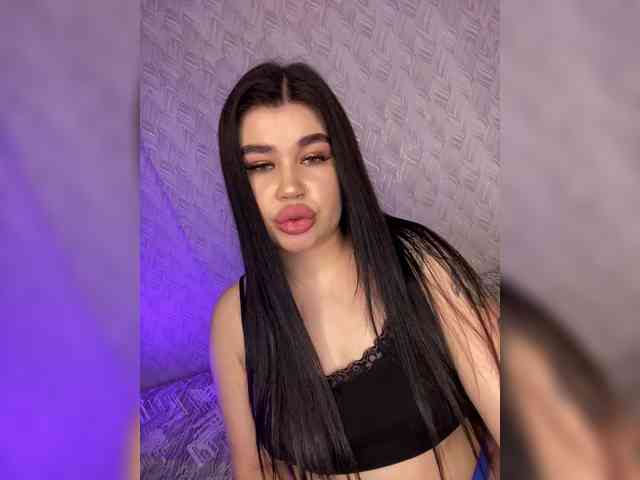 suchka-black- webcam